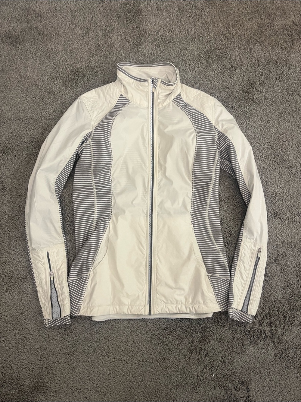 Lululemon Rebel Runner Full Zip Jacket